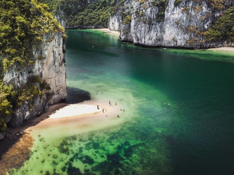 Ha Long Bay Tour