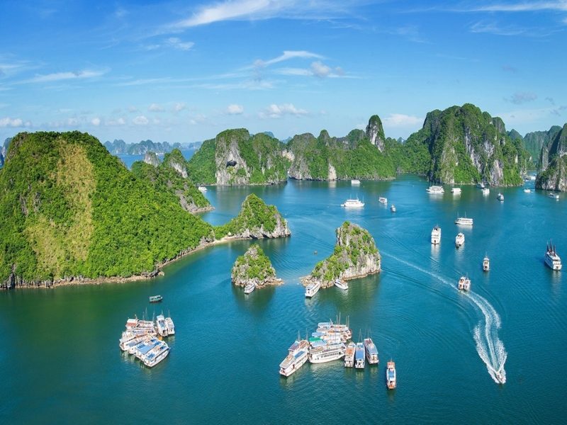 Ha Long Bay Tour